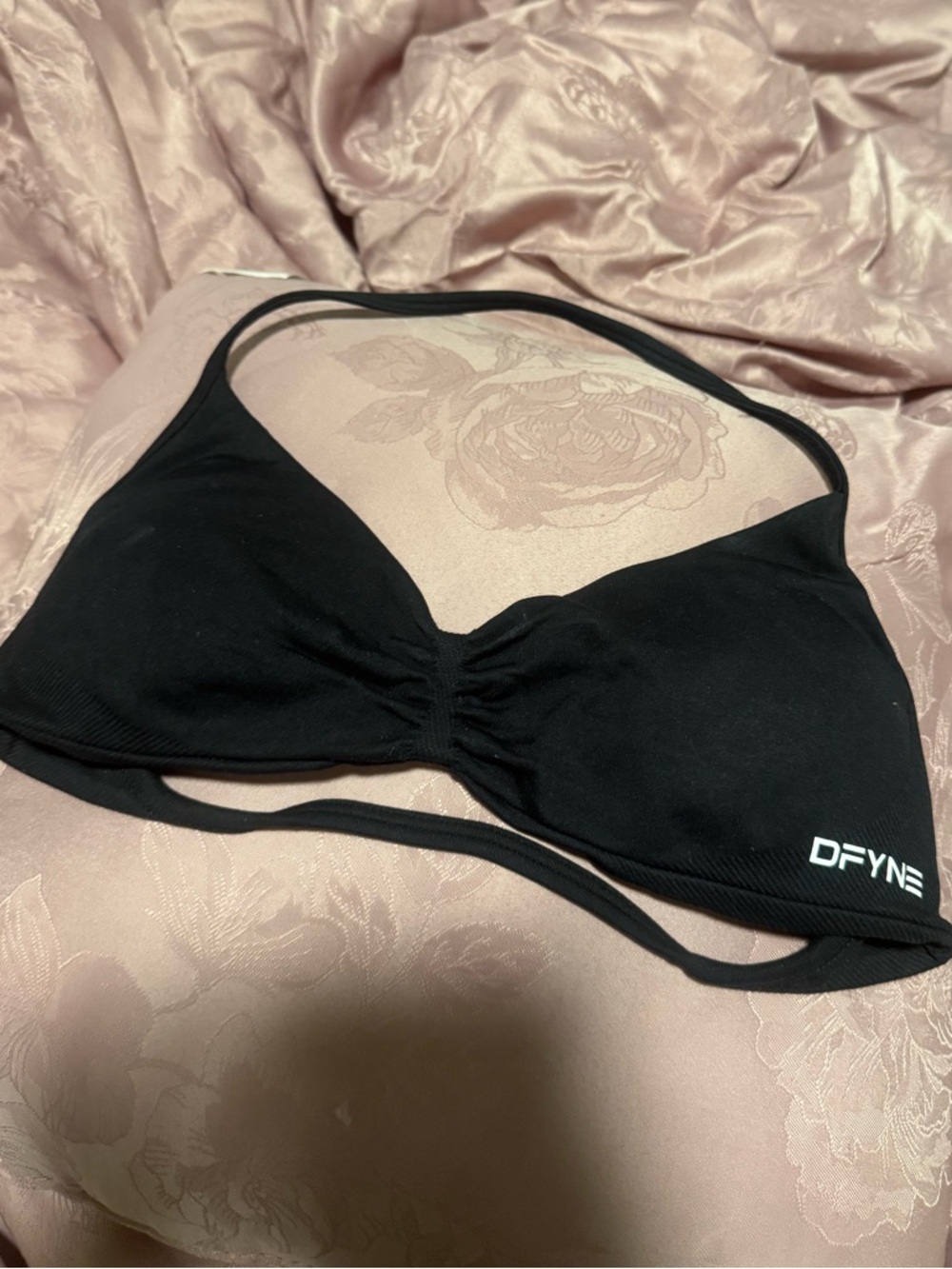 DFYNE Women's Black Seamless Triangle Bralette
